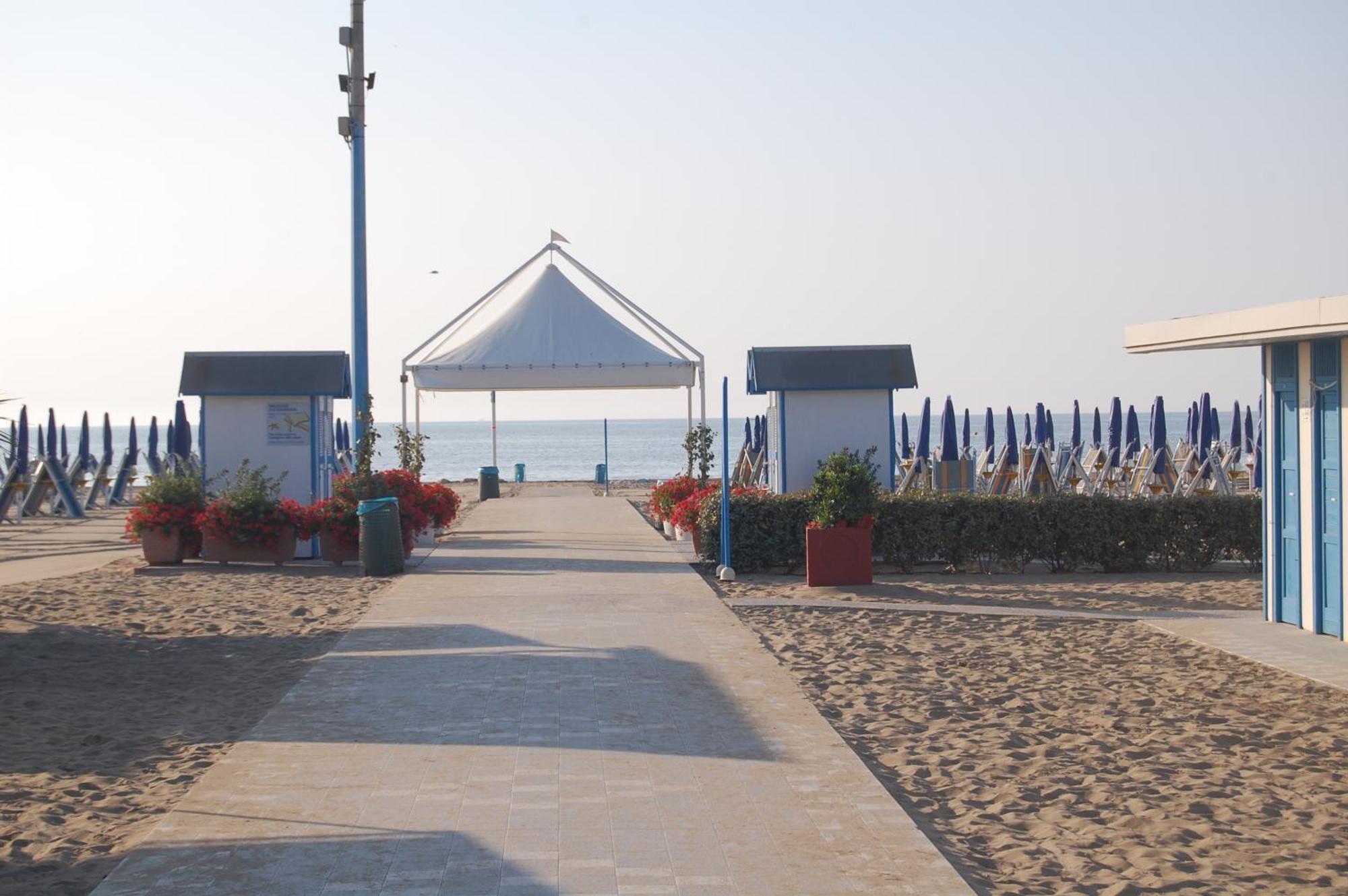 Oasis Lagoon Estate Lido di Venezia ภายนอก รูปภาพ