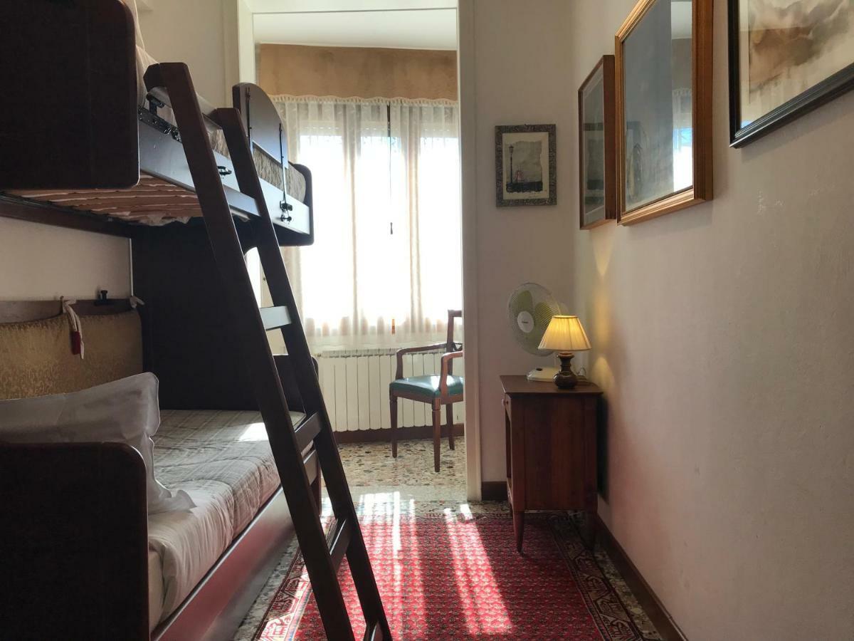 Oasis Lagoon Estate Lido di Venezia ภายนอก รูปภาพ